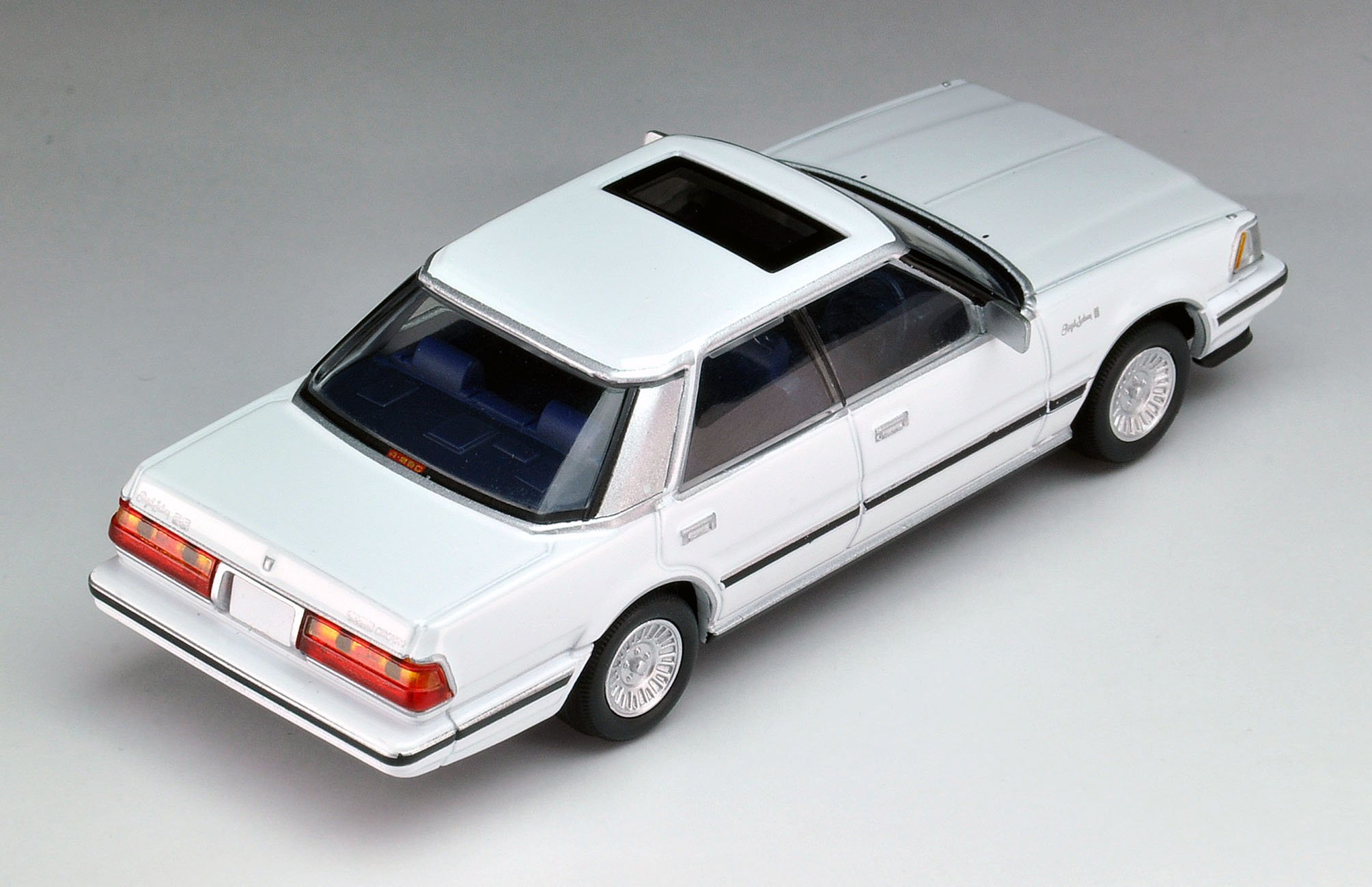 Amazon | トミカリミテッドヴィンテージ ネオ 1/64 TLV-N176a クラウン