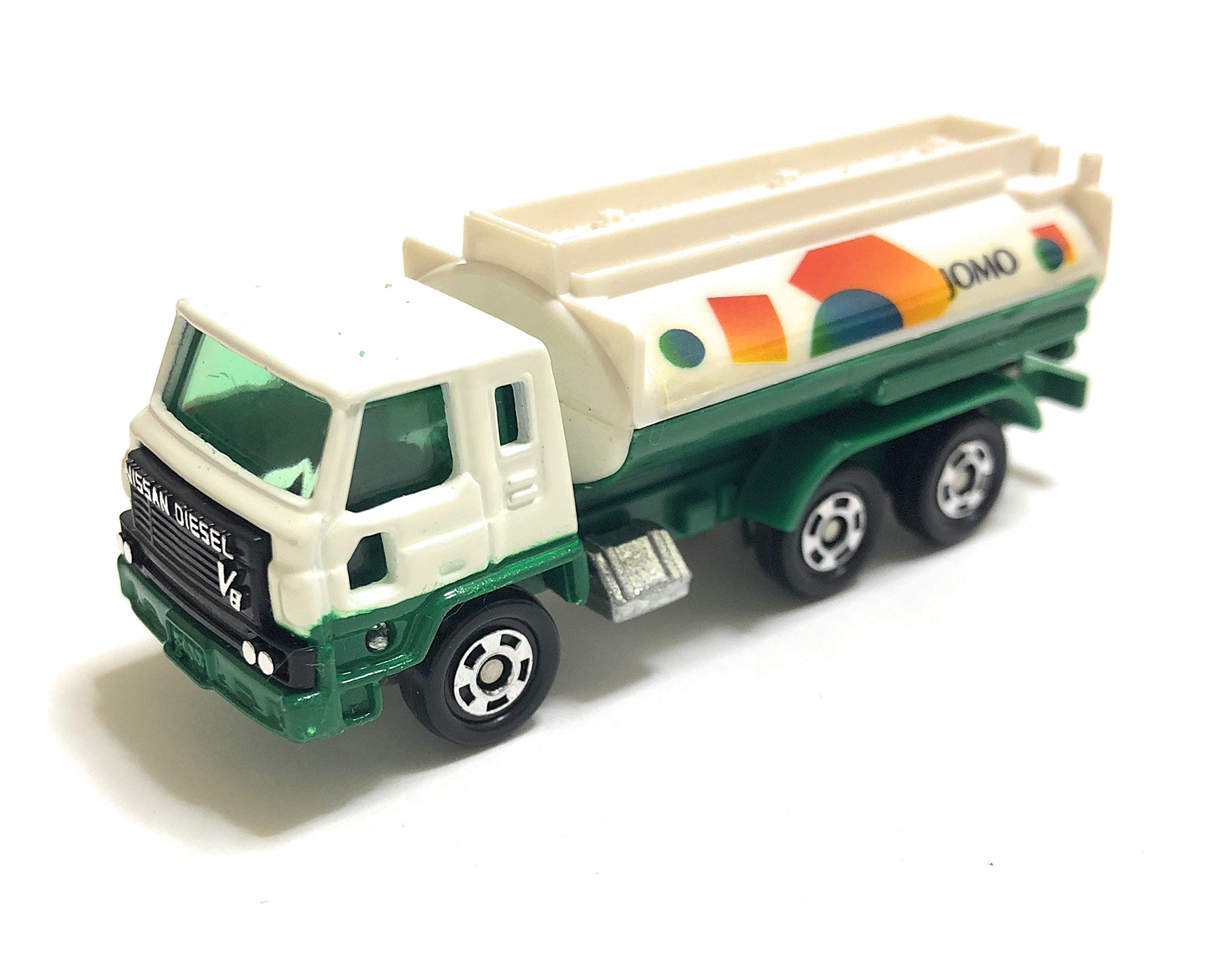 Amazon.co.jp: トミカ 日産ディーゼル タンクローリー (JOMO) 057