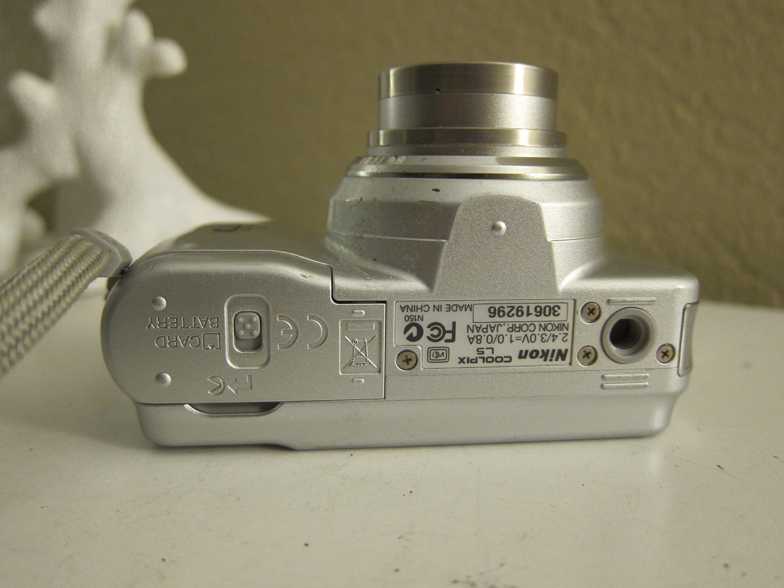 Amazon.com : Nikon Coolpix L5 7.2MP Digital Camera with 5x Optical