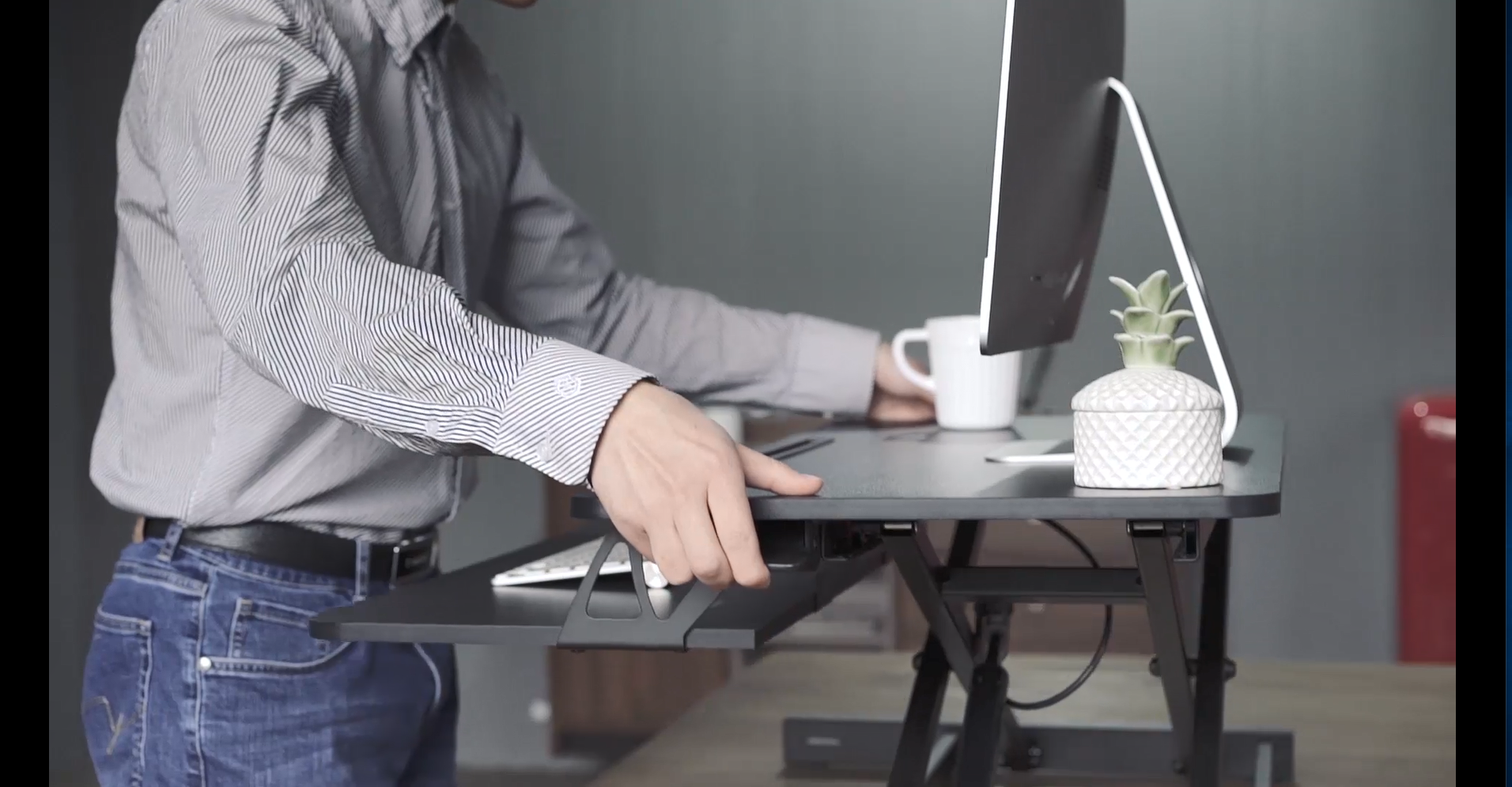 Amazon | ERGOMAKER スタンディングデスク 卓上タイプ 幅80cm 高さ調節