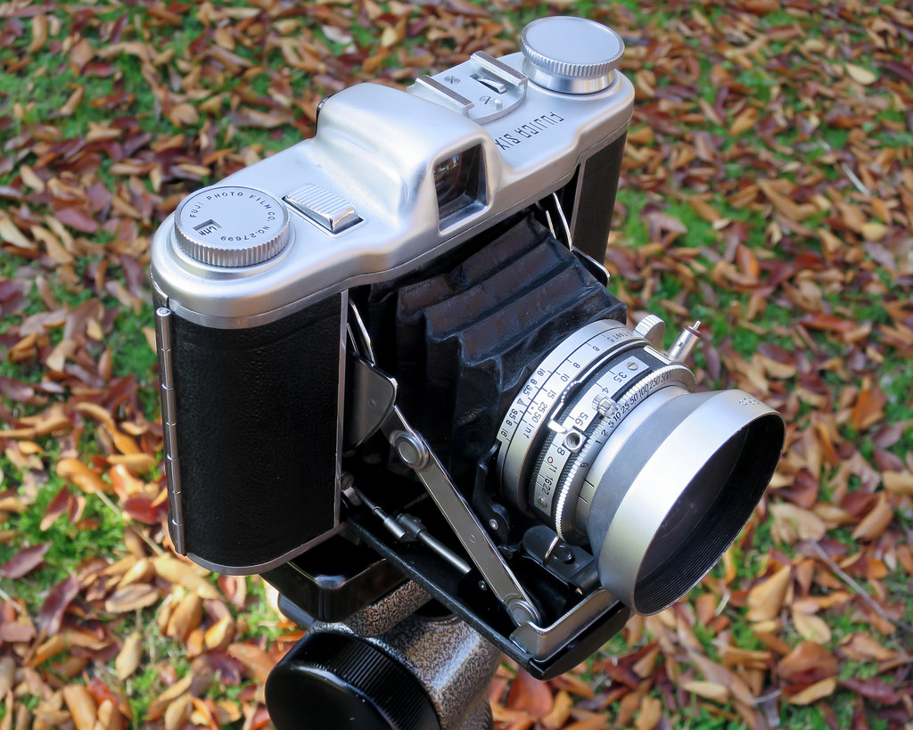 Super Fujica-6 (1955) – mike eckman dot com