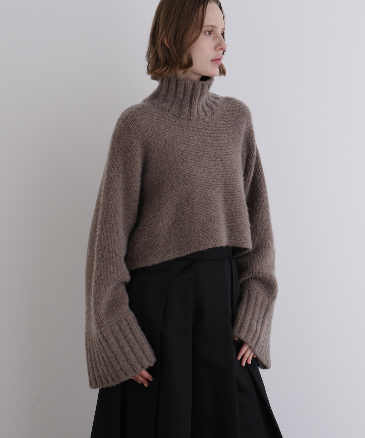 タートルネックプルオーバーニット | LE PHIL（ル フィル） ｜【公式