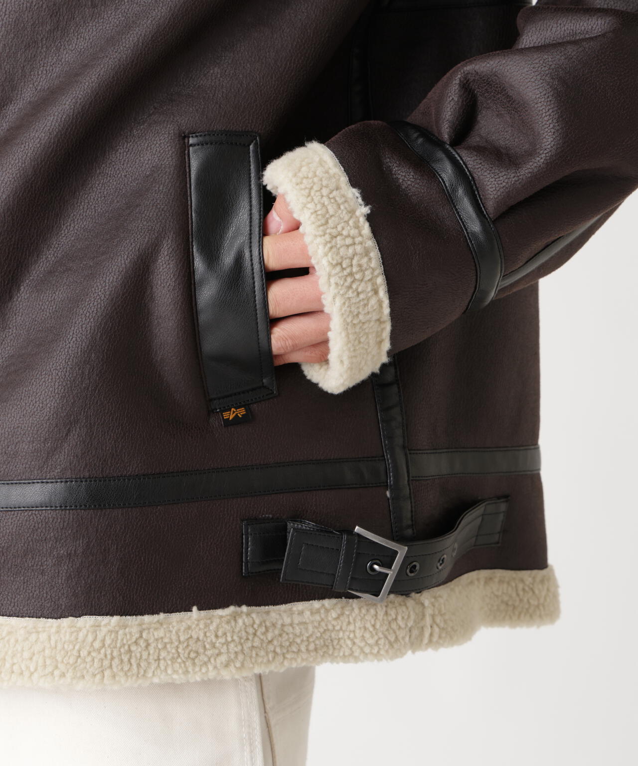 MOUTON B-3 | Alpha Industries（アルファ インダストリーズ