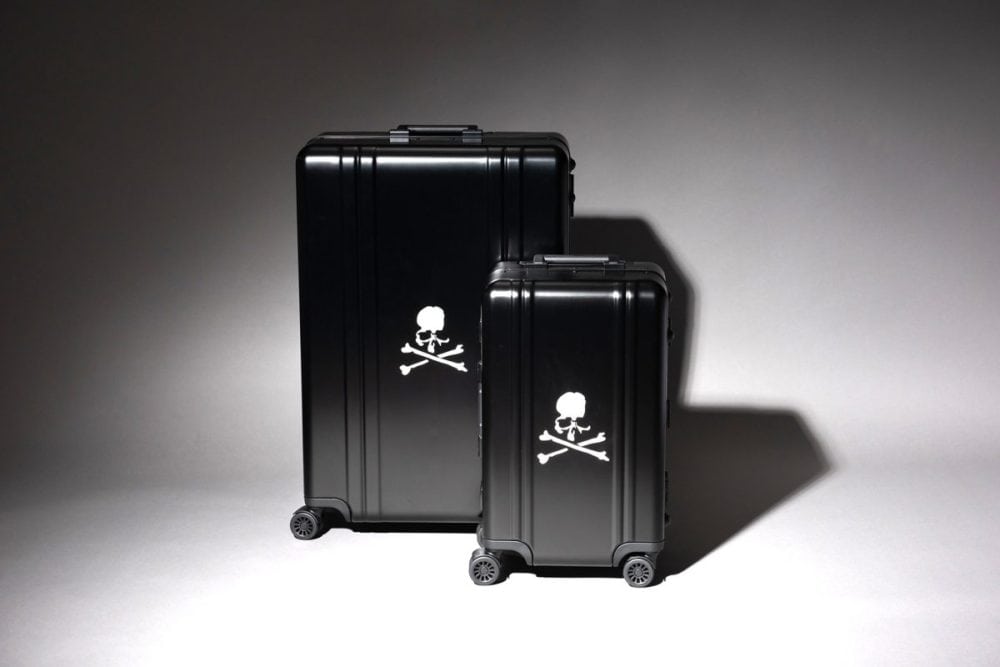 空港で二度見される圧倒的存在感】ゼロハリ×マスターマインドの限定