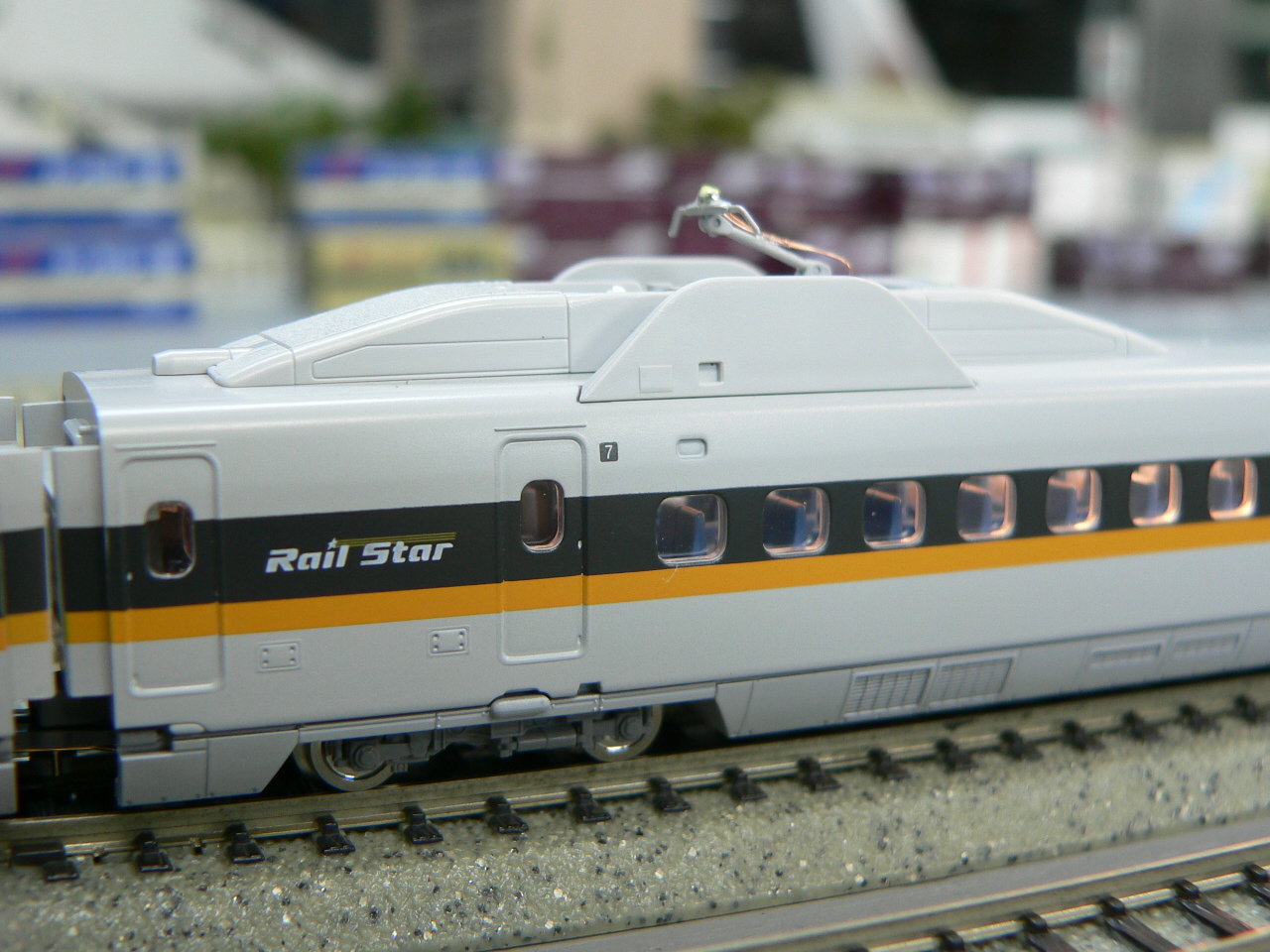 トミックスの700系7000番台ひかりレールスター8両セットの