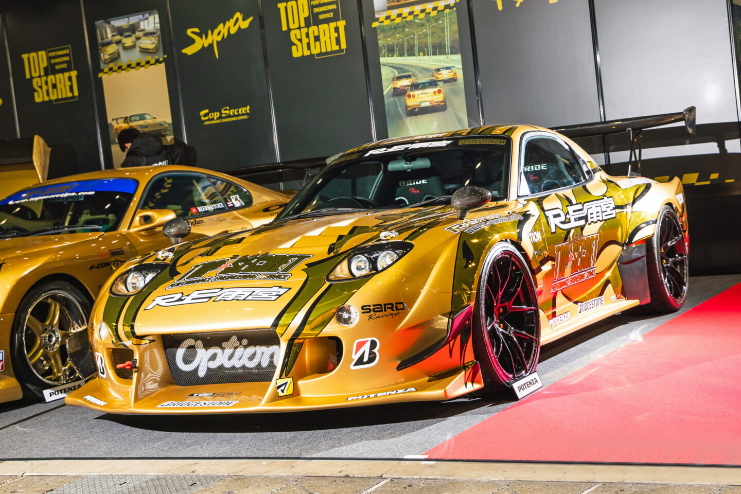 奇跡のFD3Sが幕張メッセに降臨！」RE雨宮とトップシークレットのダブル