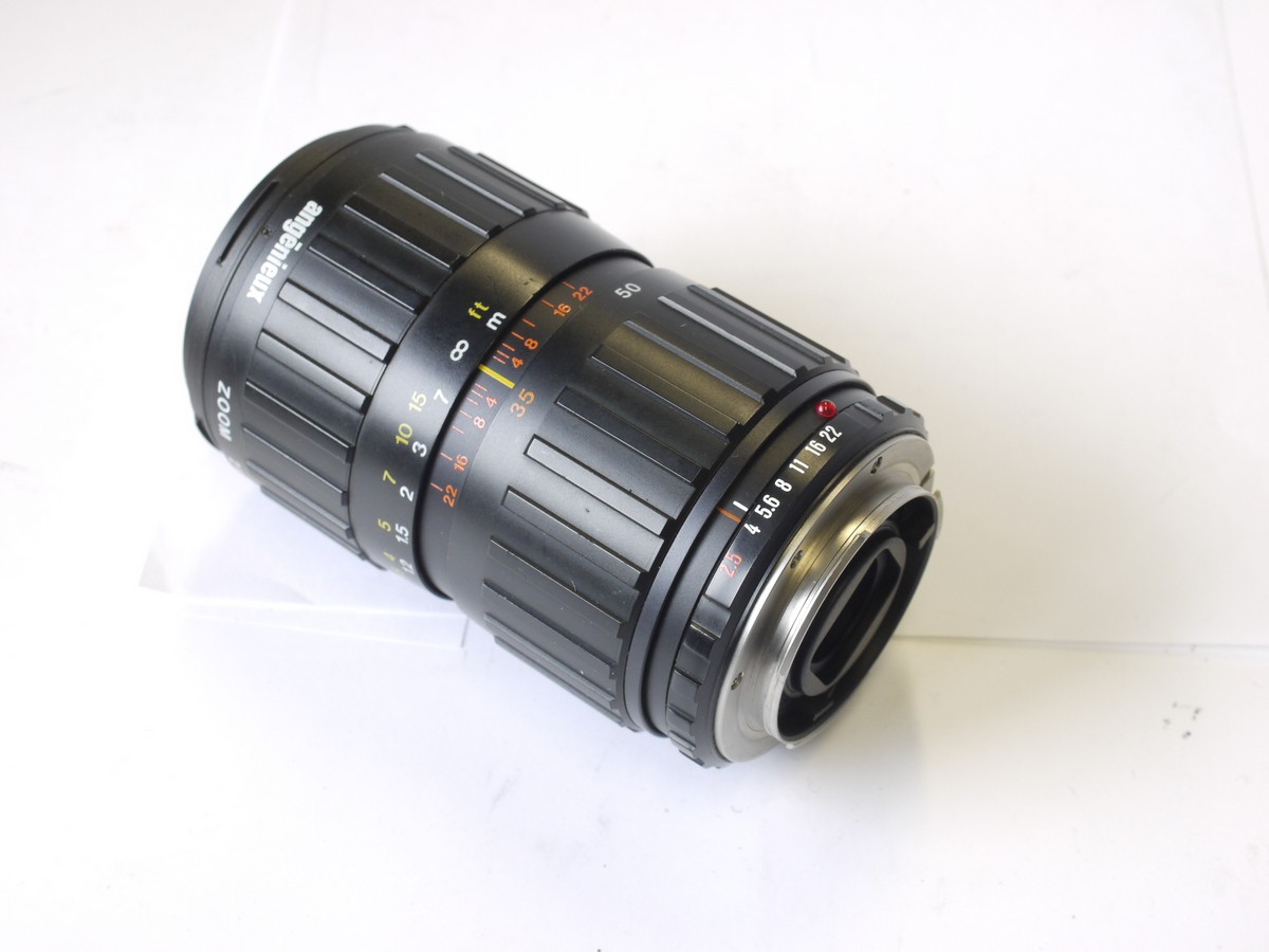 Angenieux 35-70mm (2×35) f2.5-3.3, Leica R Third Cam Zoom lens