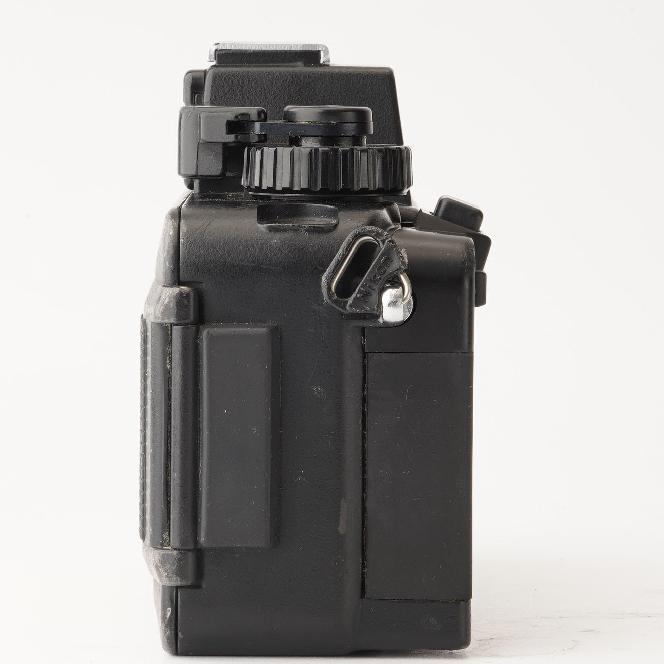 ニコン Nikon Nikonos V / Nikkor 35mm F2.5 水中フィルムカメラ