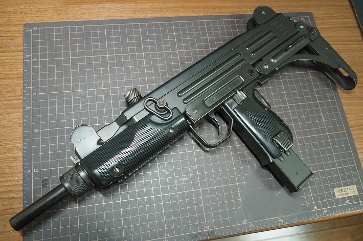 東京マルイ 電動UZI】初速アップカスタムを行い初速90m/sを目指します