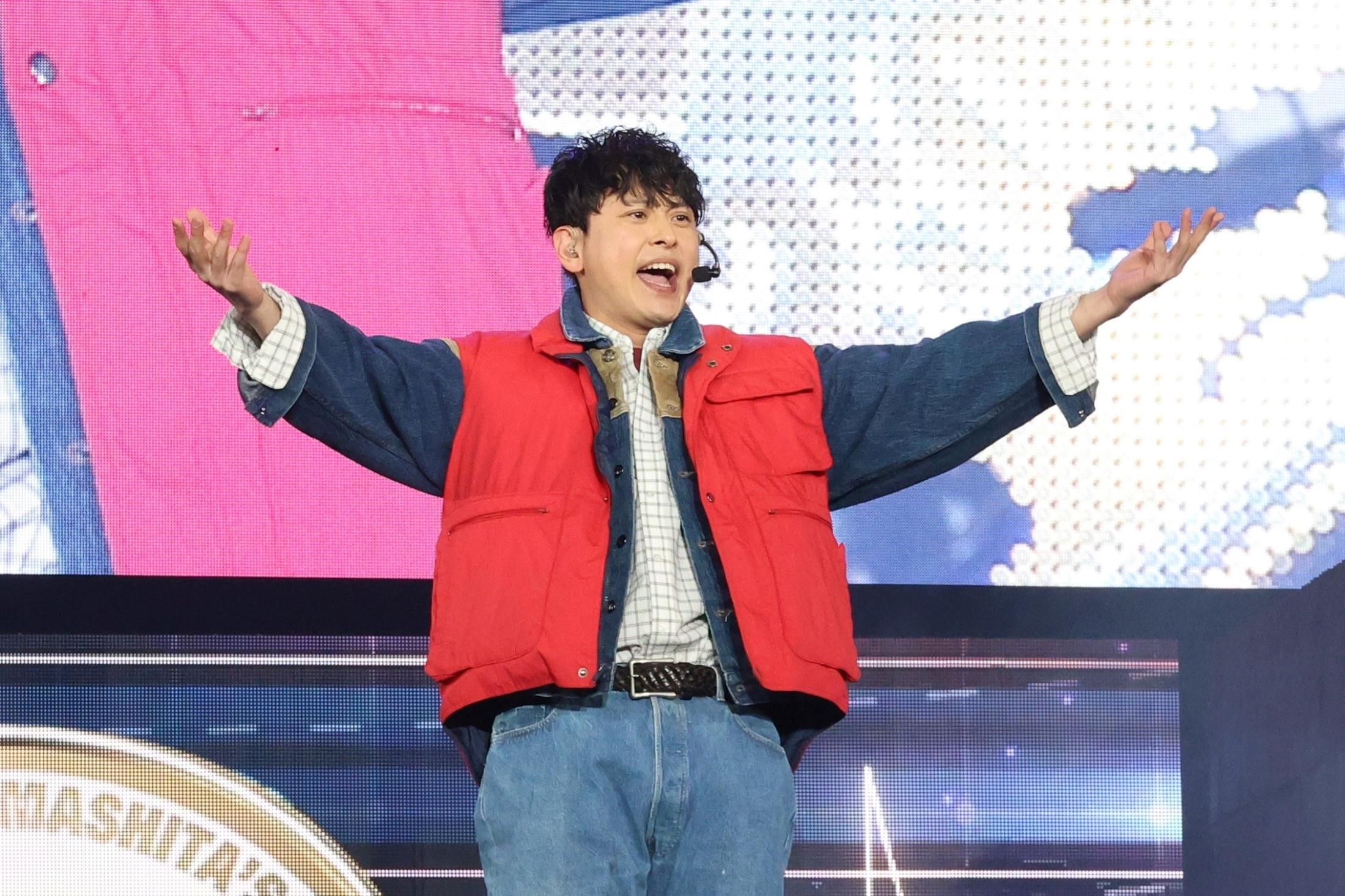 山下健二郎 学ランで新しい学校のリーダーズと「憧れの曲」コラボ「山