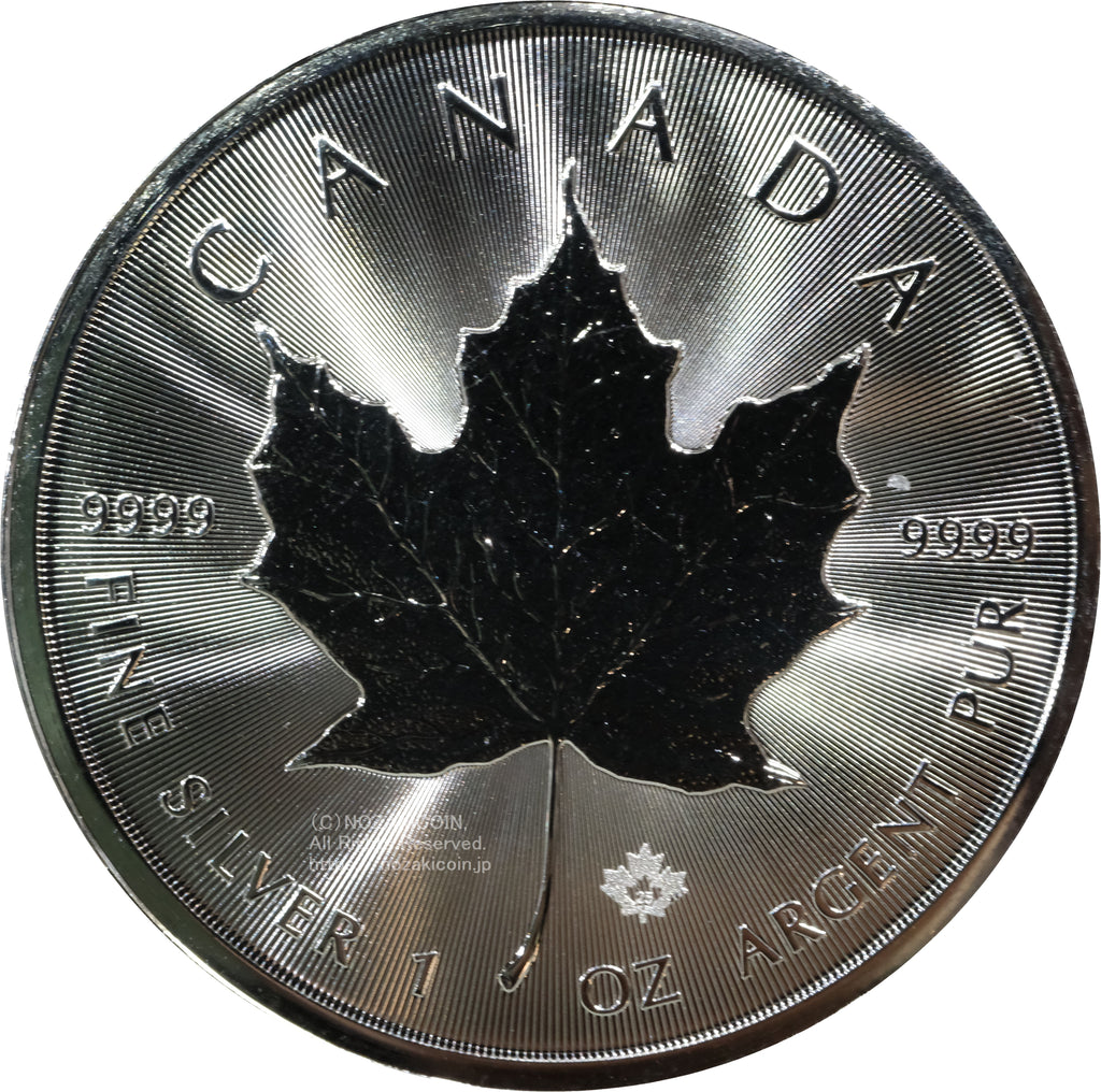銀高騰！カナダ 2015年 メイプルリーフ銀貨 5ドル ケース入り（送料
