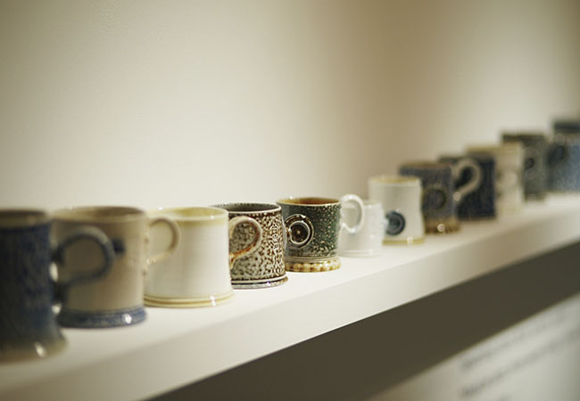 陶芸家スティーブ ハリソン個展、東京＆京都にて開催 | Numero TOKYO