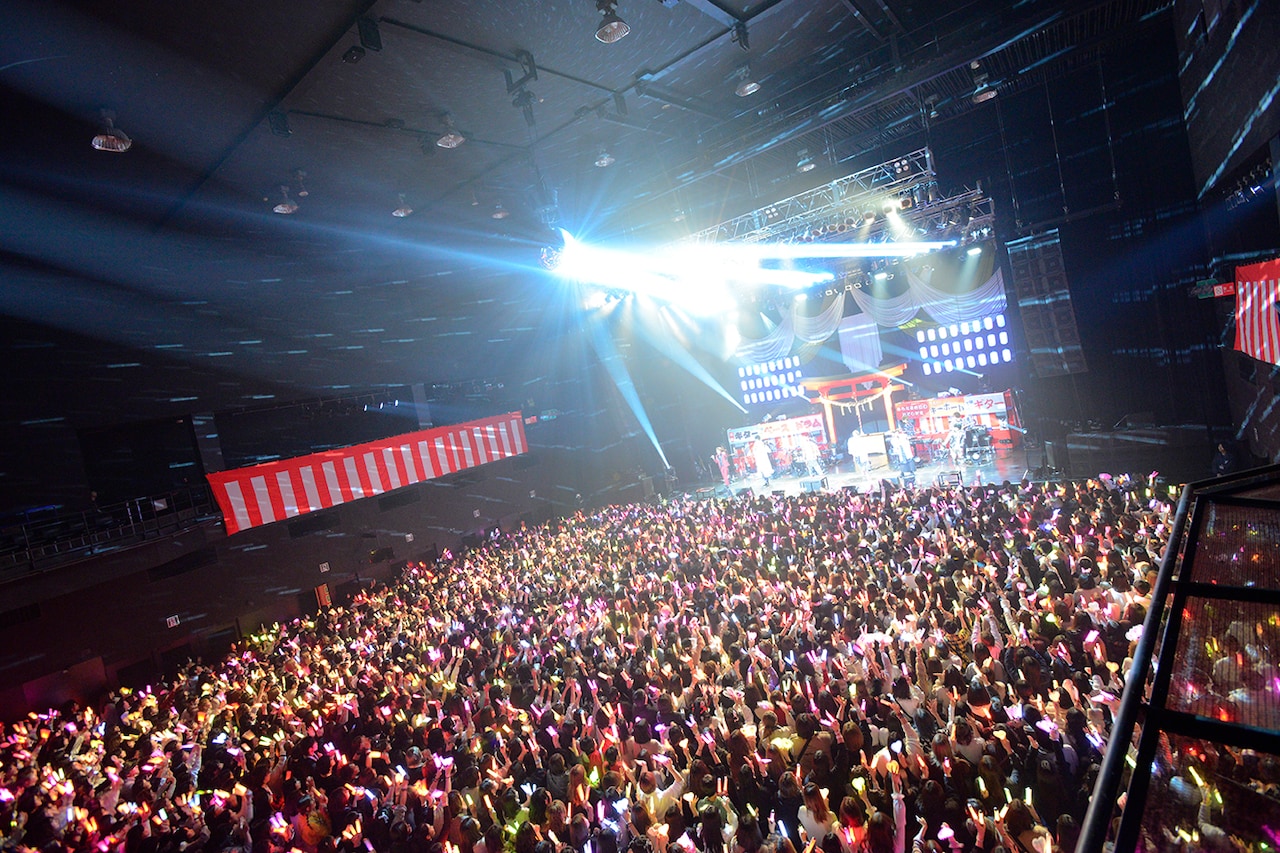 あらなるめい追加公演にXYZメンバー集結、なるめいに書き初めで