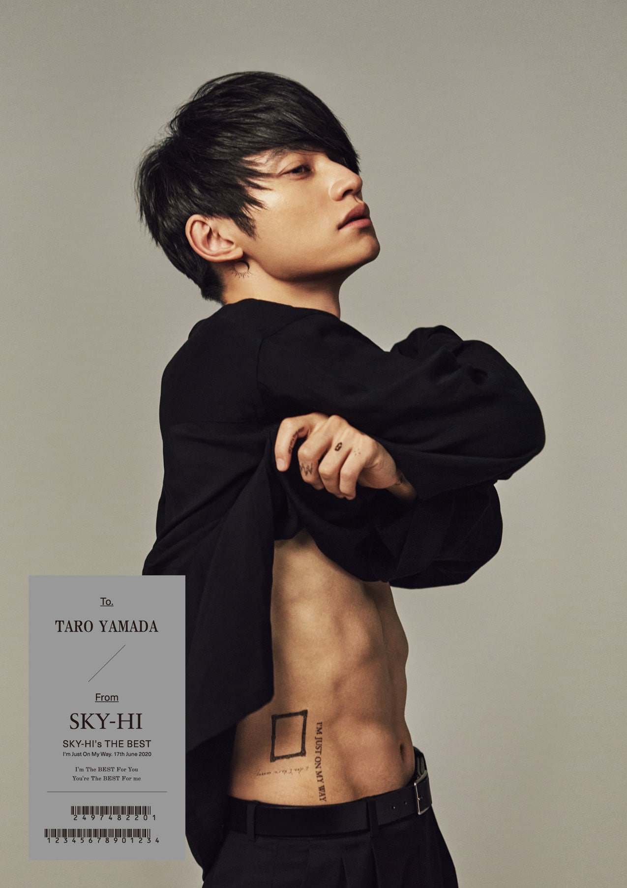 SKY-HI、ベスト盤ジャケットで色気全開 - 音楽ナタリー