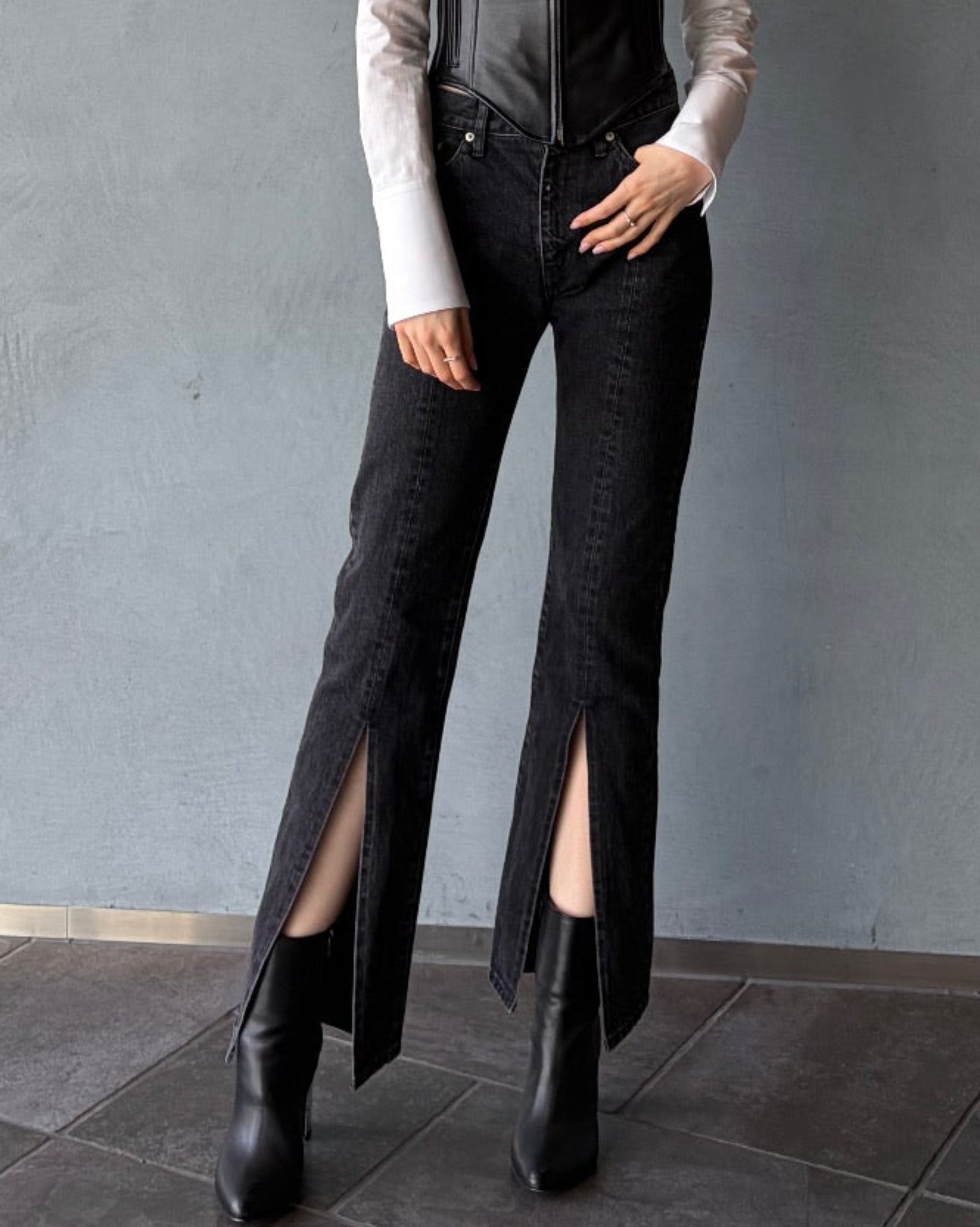 WASHED DENIM SLITTED PANTS