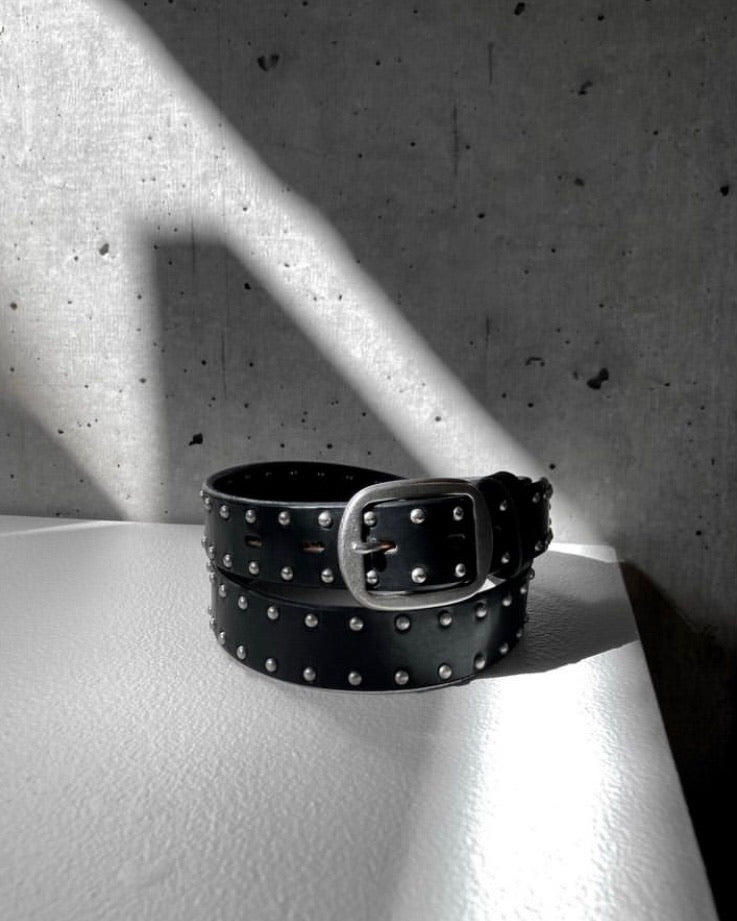 LEATHER BELT WITH STUDS