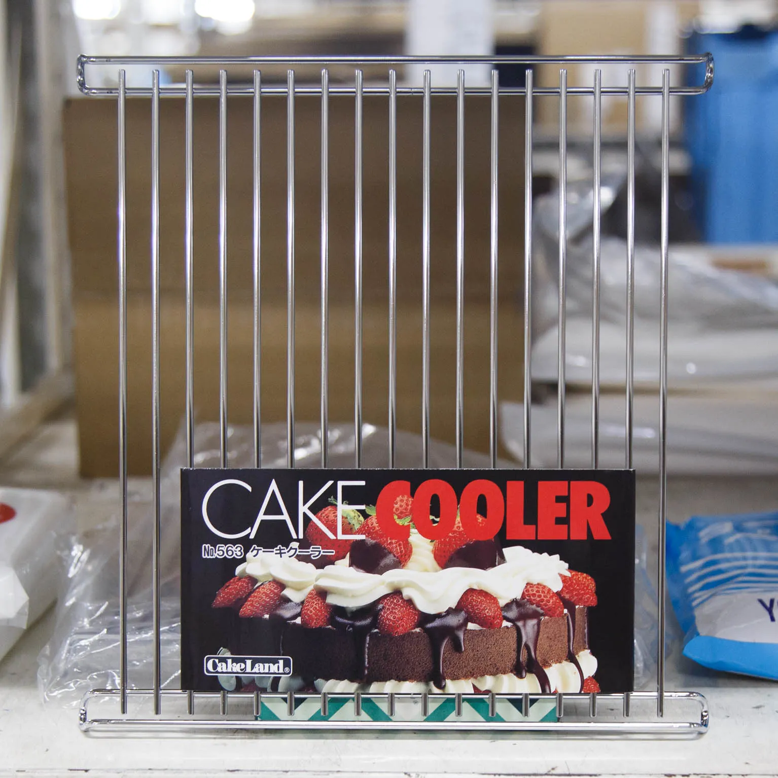 ケーキクーラー 角 28.2×27×2.7cm 1個 : 遠藤孝商店 | スモール