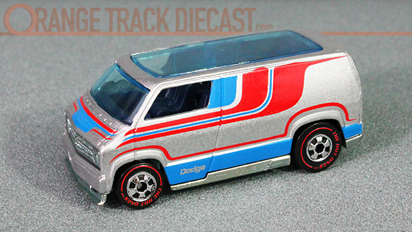 The Hot Ones: CUSTOM '77 DODGE VAN – ORANGE TRACK DIECAST