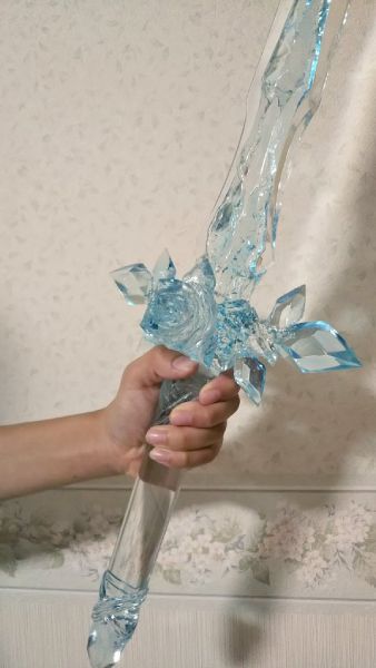 まさにソードアート 冬の敦賀に舞い降りた「青薔薇の剣」｜Infoseek