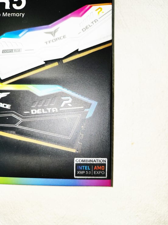 Memoria RAM Team Group T-FORCE DELTA RGB DDR5 6000MHz 32GB 2x16GB