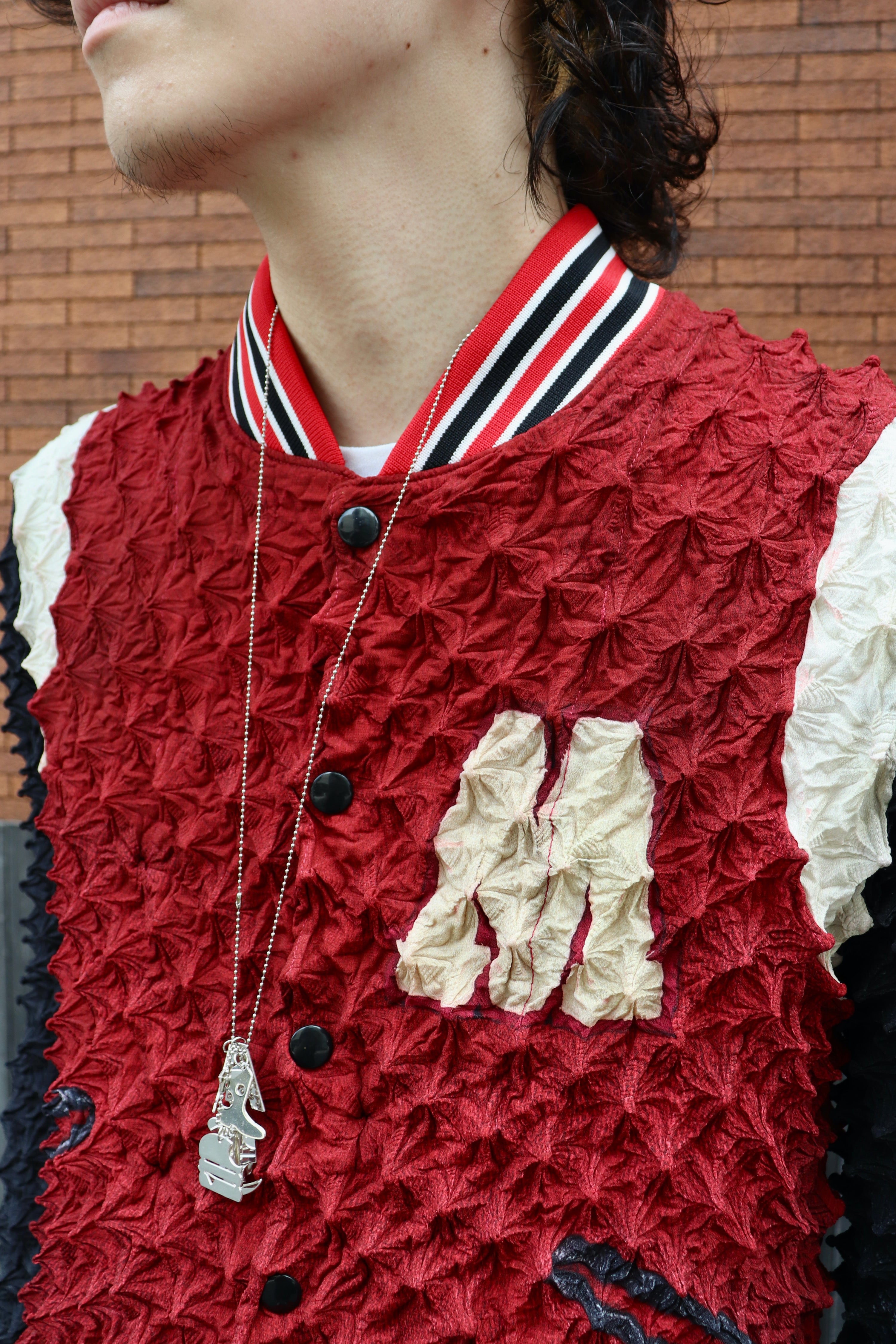 MASU(エムエーエスユー)のSPIKY STADIUM JACKET REDの通販｜PALETTE