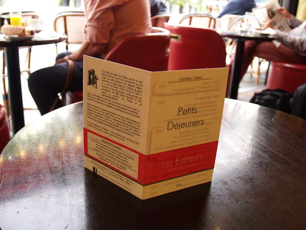 レゼディテュール｜パリのカフェ｜パリ観光サイト「パリラマ Paris-rama」