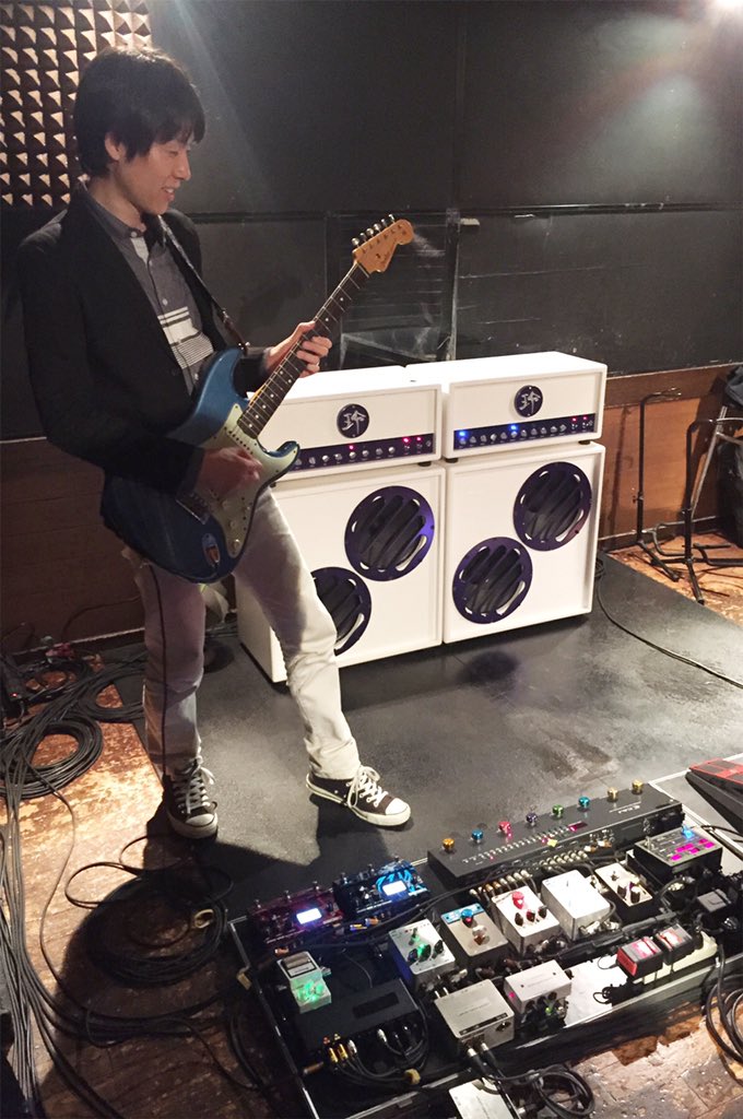 今日はFATさんのイベントで、B'zの松本さんご本人のツアー機材を