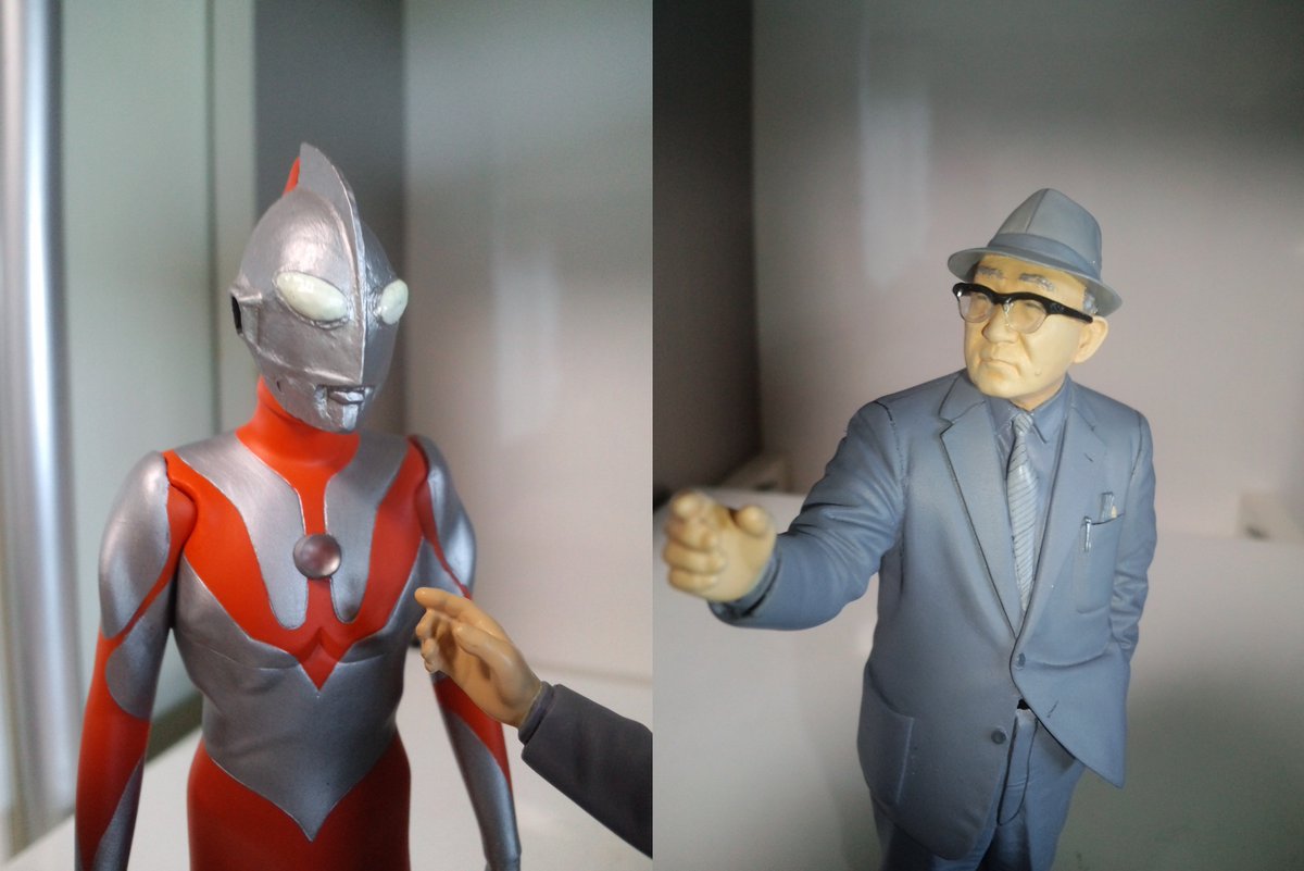 1/12スケール 円谷英二氏とウルトラマン ポリストーン スタチュー