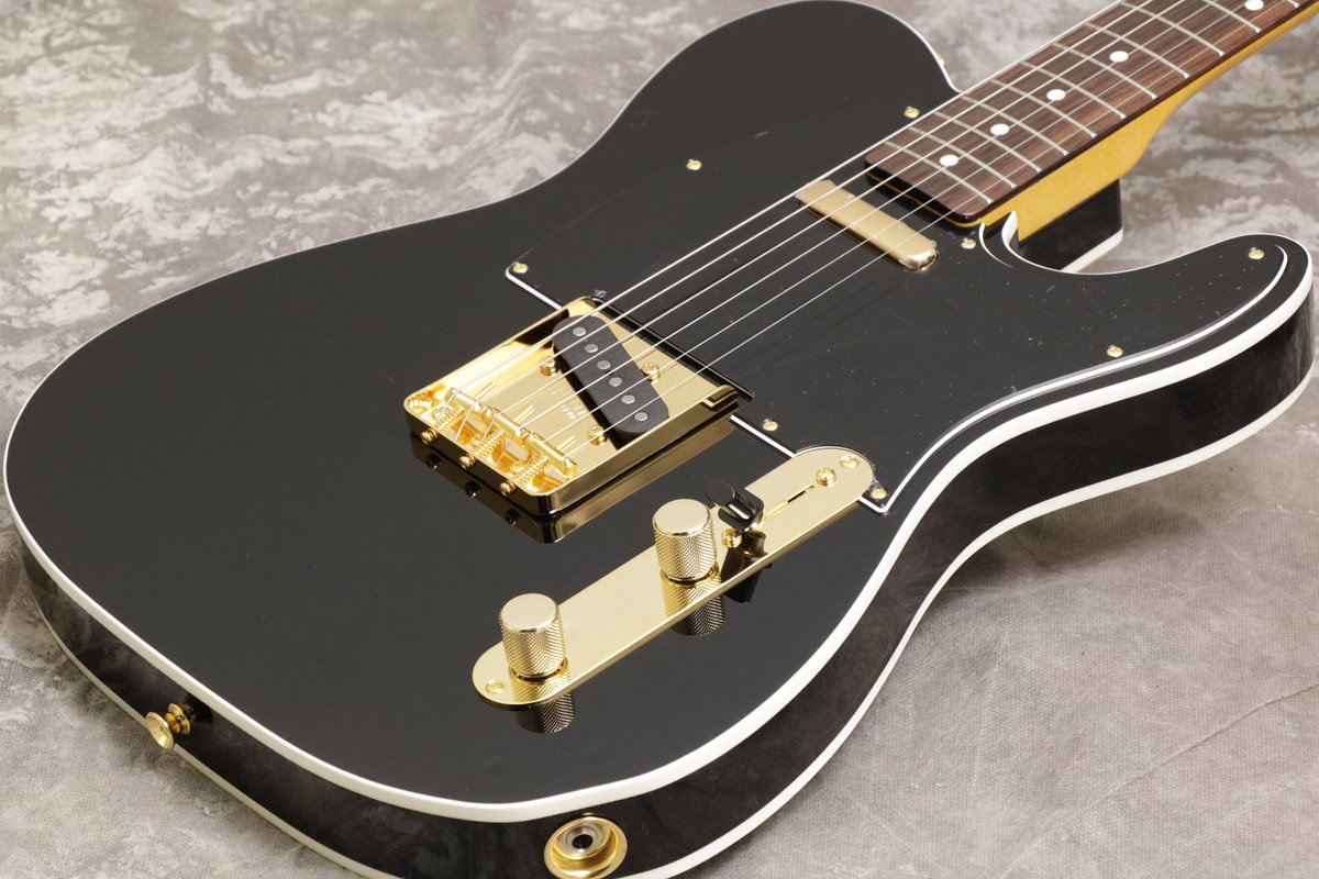 漆黒のフェンダー】 数量限定生産モデルが入荷！ブラックカラーの