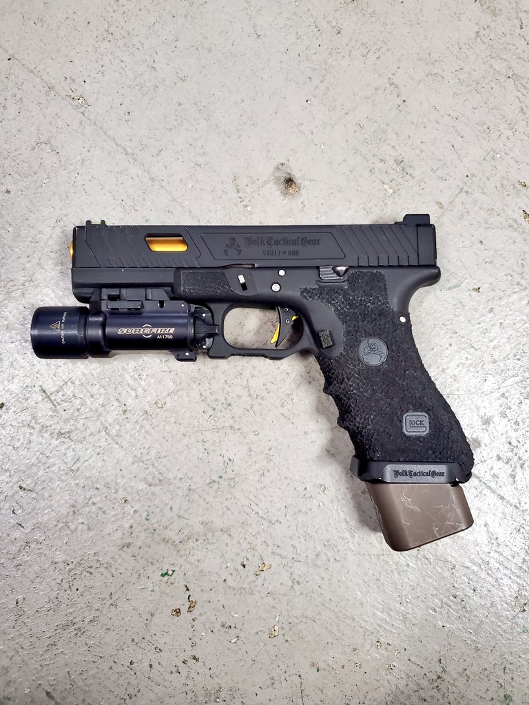 Hideさん専用 GPNVG-18 新型 5眼 バイオハザード8 ハウンドウルフ Hide