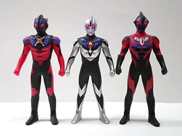 ブログ記事を更新しました。 ダークネスの商品もっと増えて