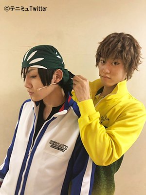 EAZ56QzU4AMYRlL.jpg?format=jpg