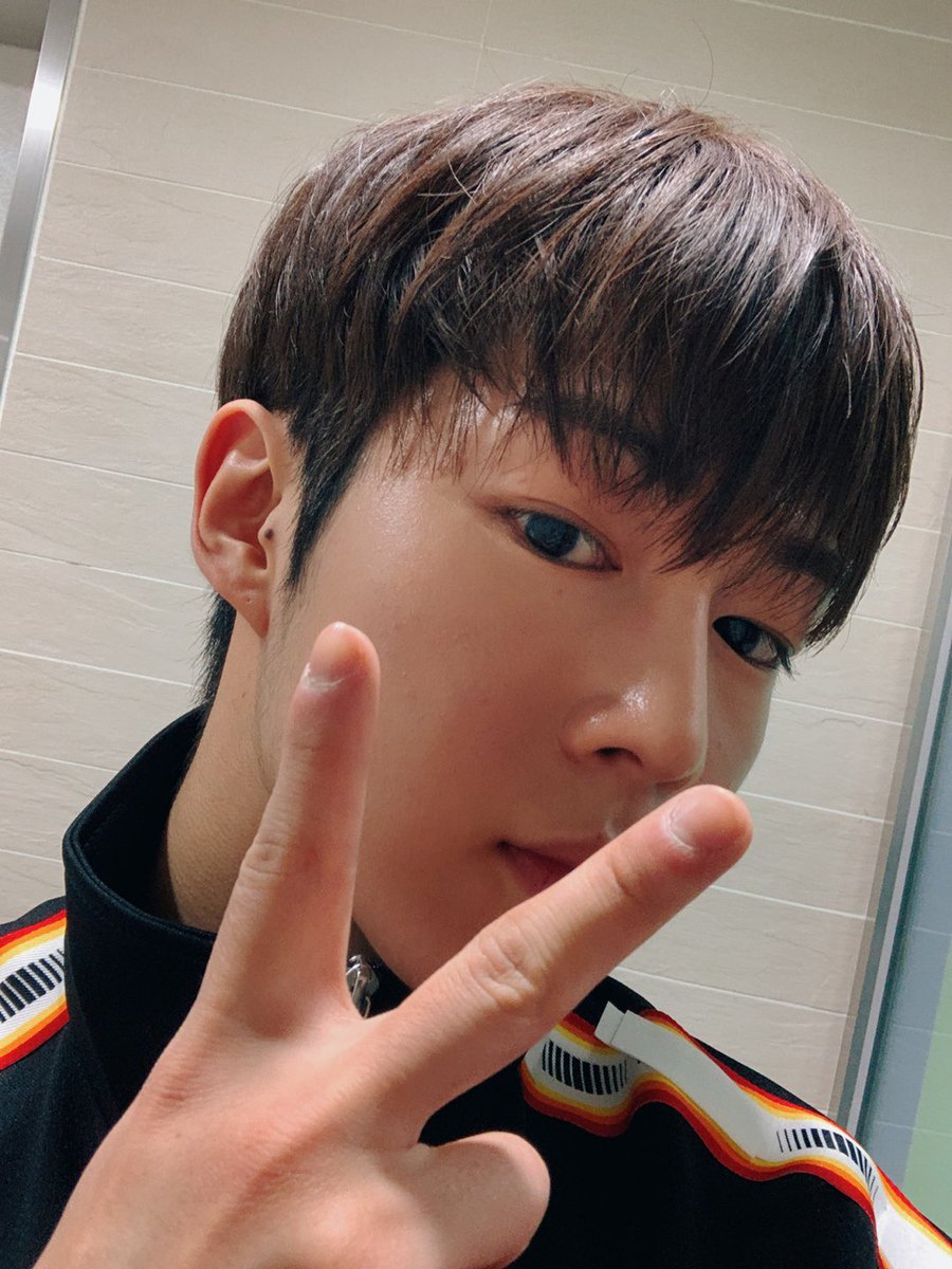 SF9 ダウォンより突然セルカが届きました〜✨ 引き続きカムバック活動