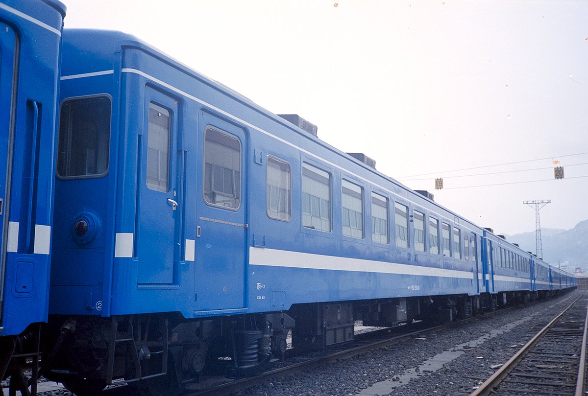 3月13日は青函トンネル開業の日ということで、快速海峡用50系客車