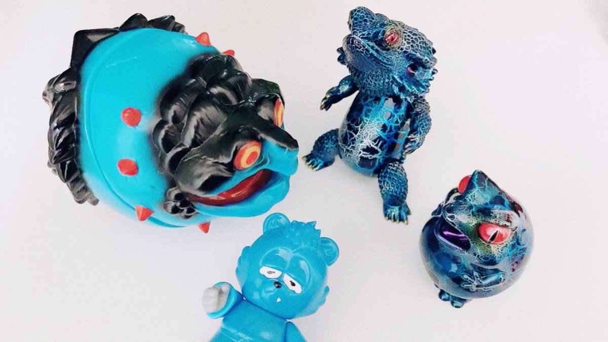 ペインターネット カエルーマ ストーンクラック ソフビ 蓄光 Painter