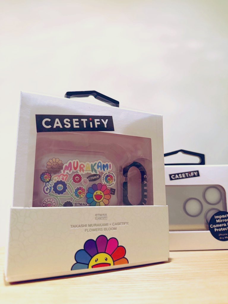 あるでん亭から帰宅 ｷﾀ━(ﾟ∀ﾟ)━! 村上隆 × CASETiFY フラワー