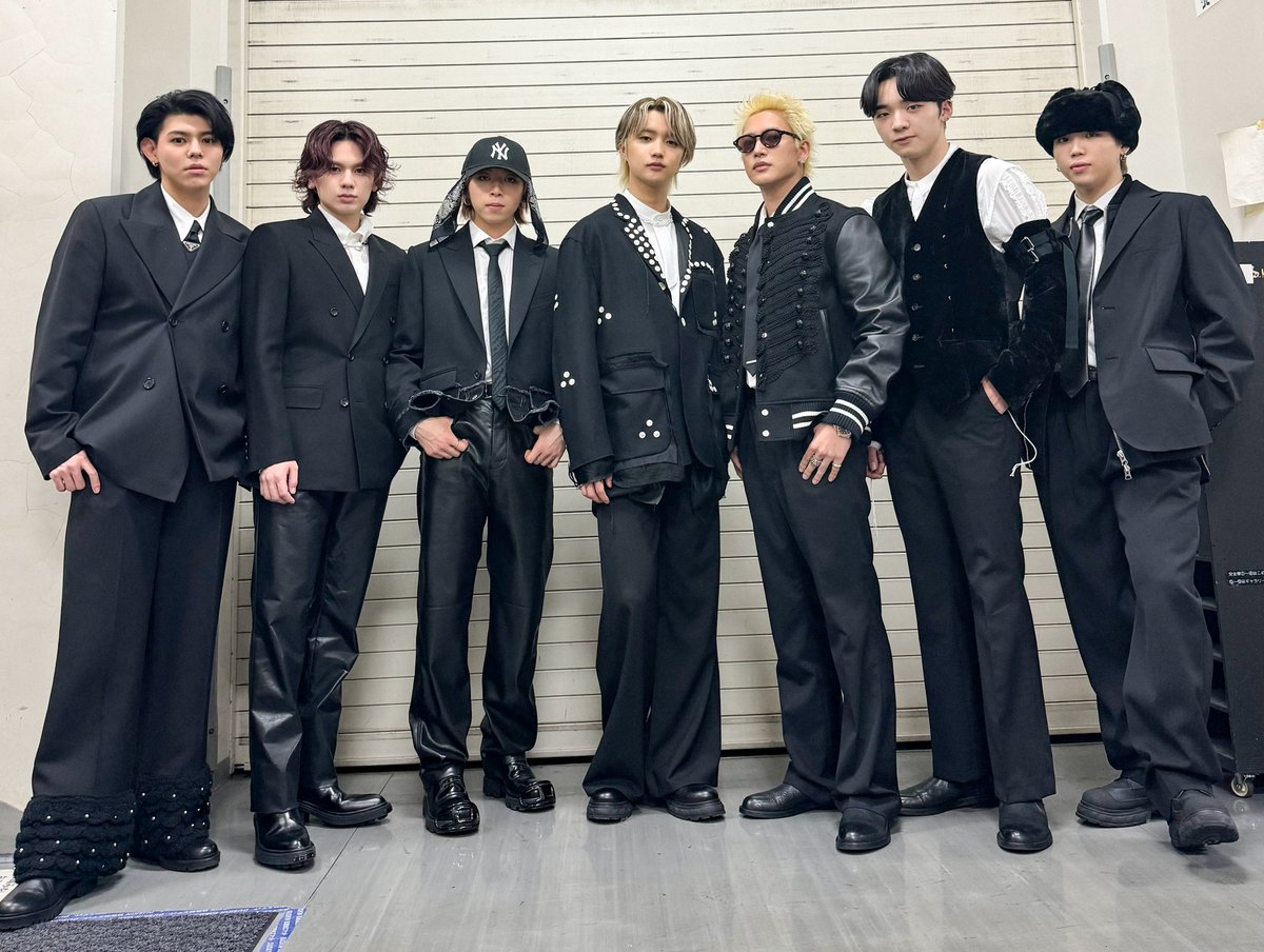 レア】BE:FIRST ビーファースト 限定生産 LP版 レコード レア】BE