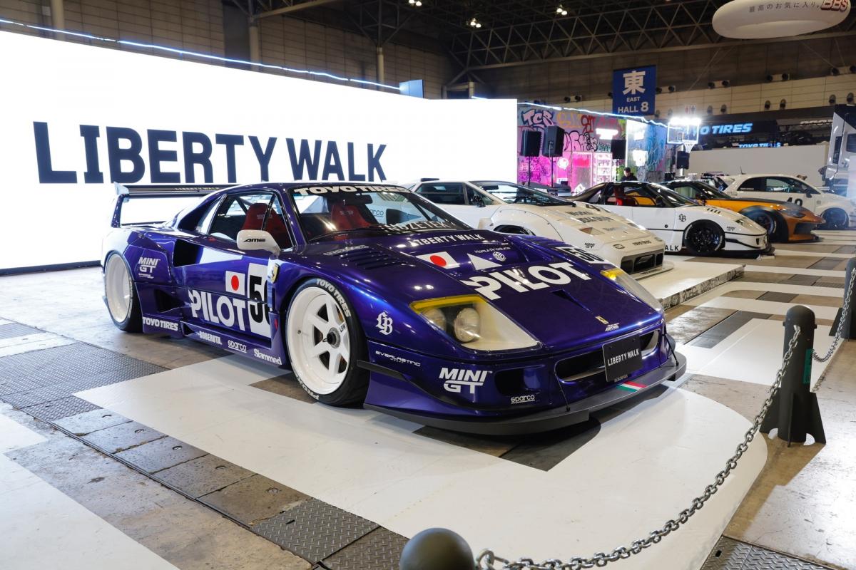 ダサイもちLIBERTY WALK F40東京オートサロン2026 東京オートサロン