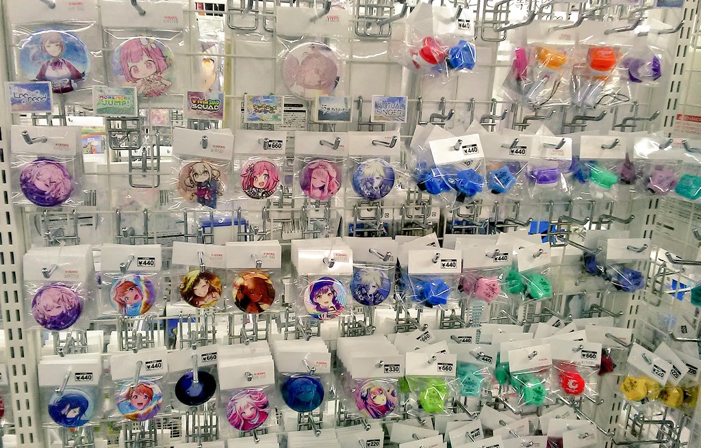 コーナー紹介】 プロジェクトセカイ GAME館では、プロセカ関連グッズの