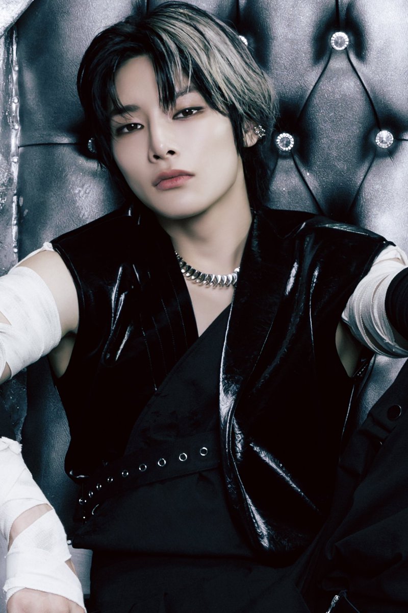 Stray Kids JAPAN 2nd Album『GIANT』 Main Solo Teaser Images