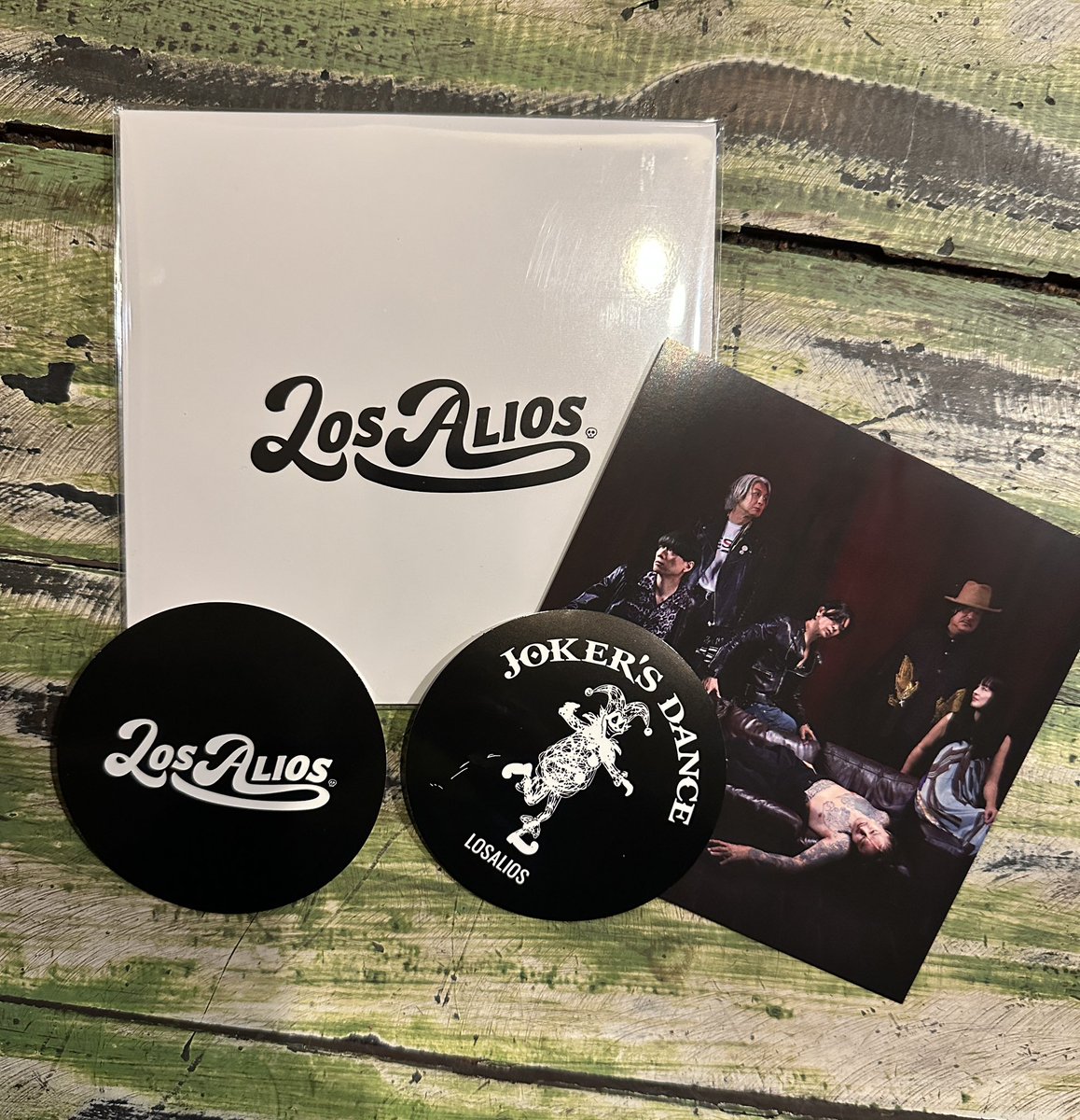 LOSALIOS 🥁会場販売🥁 ⚫︎3曲入りNEW Single「Rainbow Monkey feat