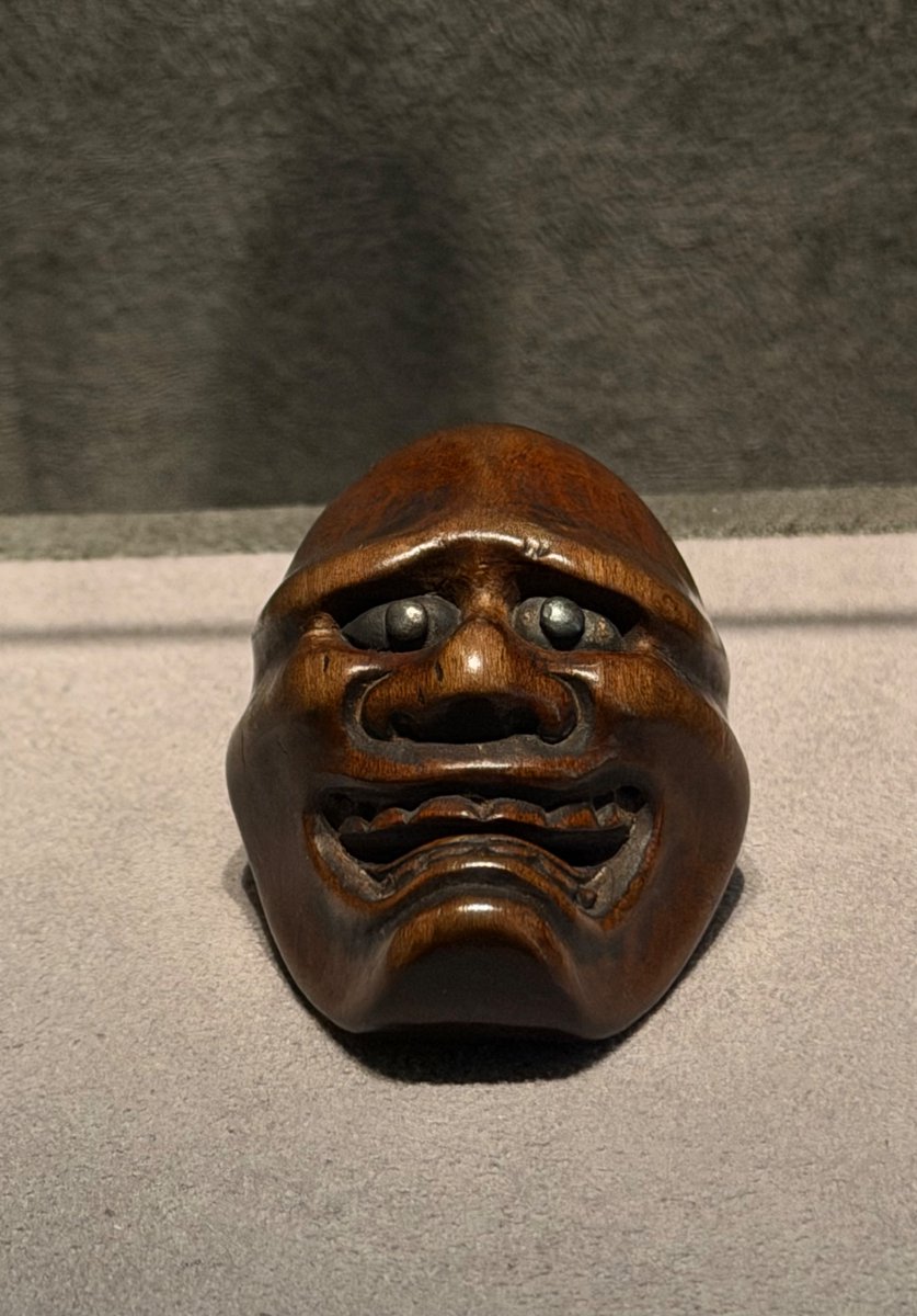 根付を世界に広めよう♪】 根付【能面 黒髭】 江戸時代の 能面師 出目