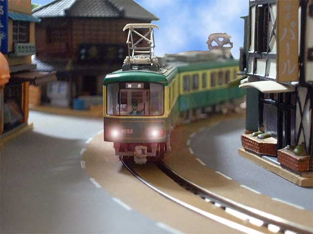 江ノ電ジオラマ製作中！（13）街コレ・・・待ちコレ？ : 湘南ジオラマ