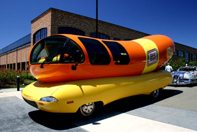 HW オスカー・メイヤー ウインナーモービル : eipon's garage