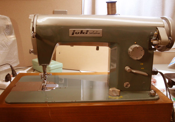 JUKI ROTALIX HW-62 : D-JOURNAL