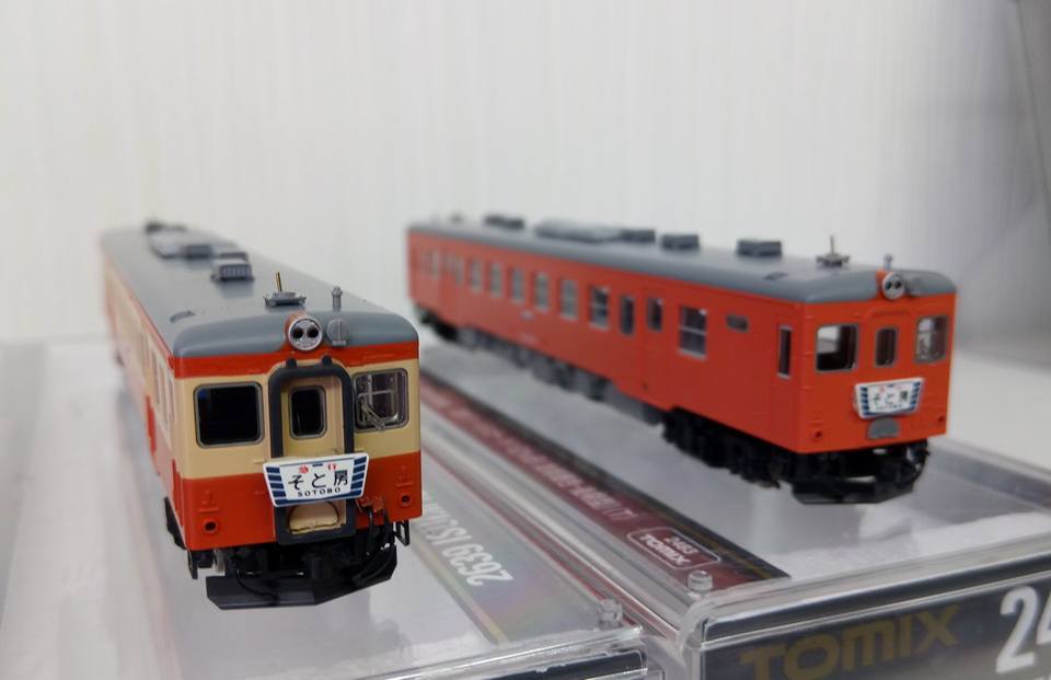N加工品 TOMIXベース いすみ鉄道キハ52-125 一般色＆首都圏色 : e