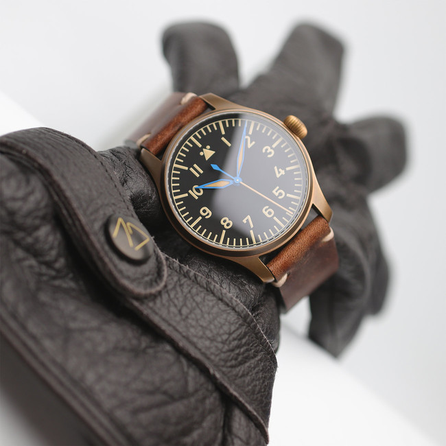 ドイツの老舗腕時計ブランド『STOWA』(ストーヴァ)から、ブランドを