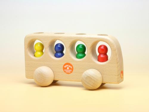 木のおもちゃ カルテット / 4人のりバス 白木｜ケラー社 正規品