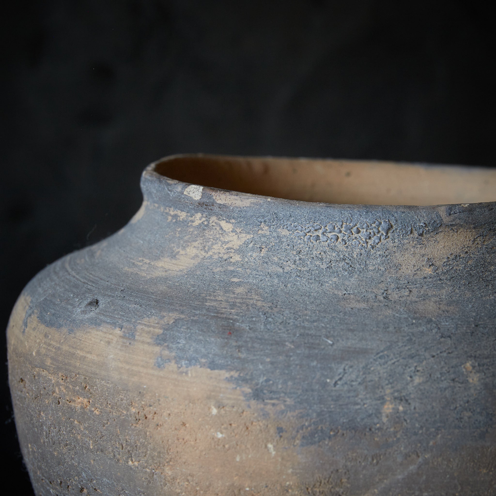 奈良-平安時代 須恵器叩文壺（710–1185CE） | 入蘆花（ロカニイル）