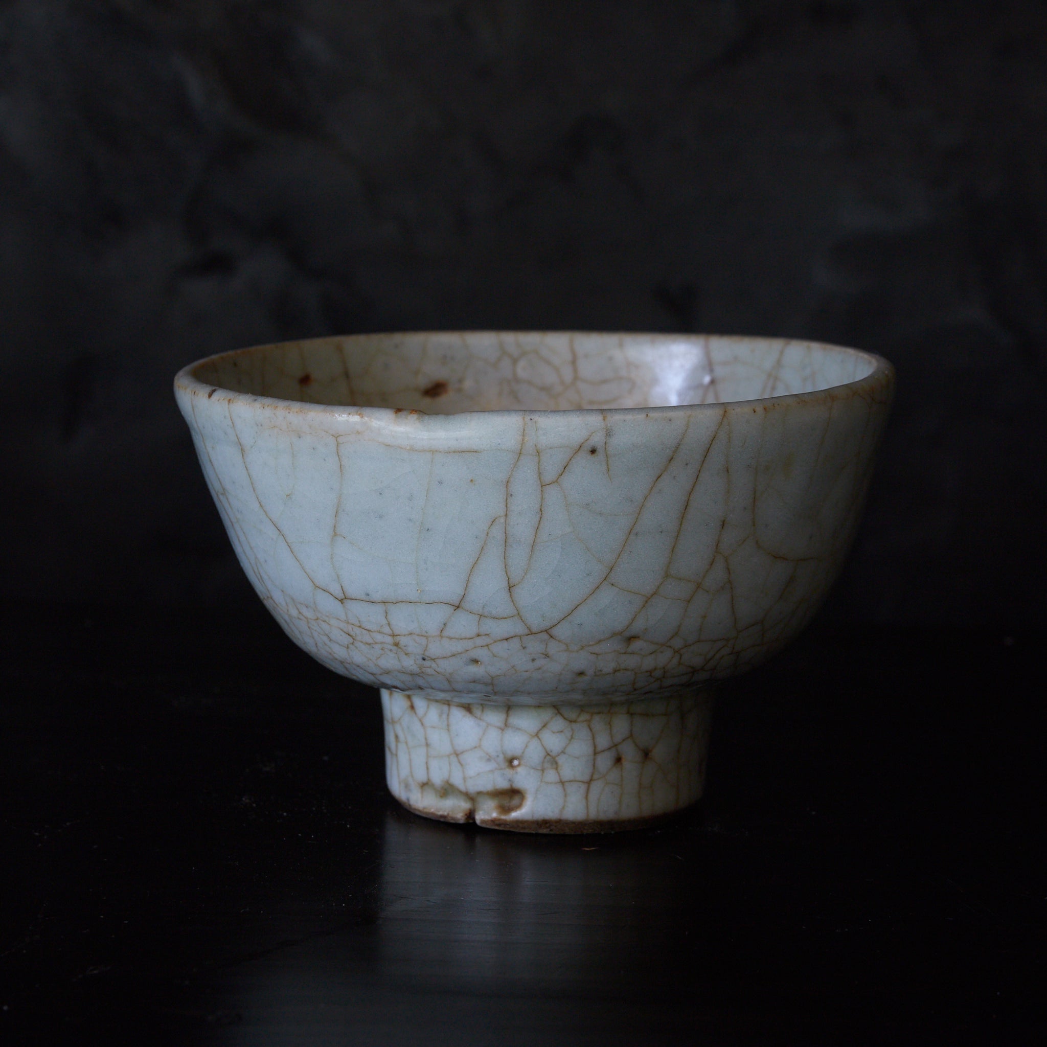 元代–明代 青磁開片高足茶碗 木箱付（1206–1644CE） | 入蘆花